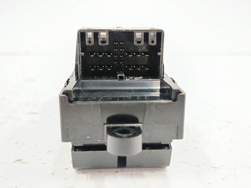 Left front window switch SUZUKI VITARA (LY) 1.4 T (APK414) | BP37073698I27 - Image 4