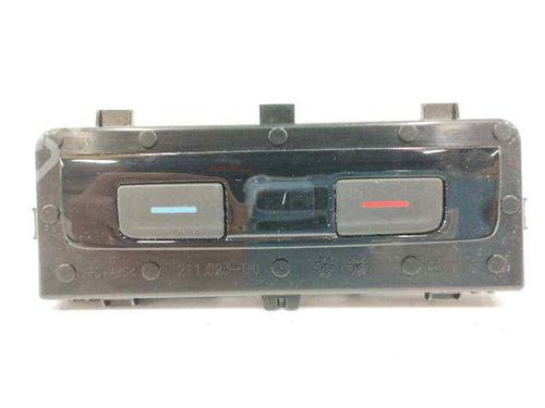 climate-control-seat-leon-sportstourer-kl8-kld-20-tdi-3g0907049d-2020-9544767 main image