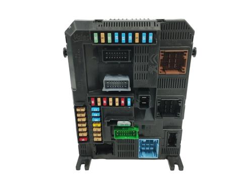 Used Fuse box PEUGEOT 2008 I (CU_) 1.2 THP 110 / PureTech 110 (110 hp) 15617173