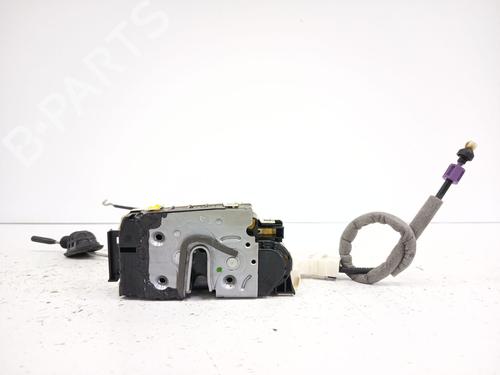 front-right-lock-mercedes-benz-c-class-coupe-c204-2011-35807119 main image