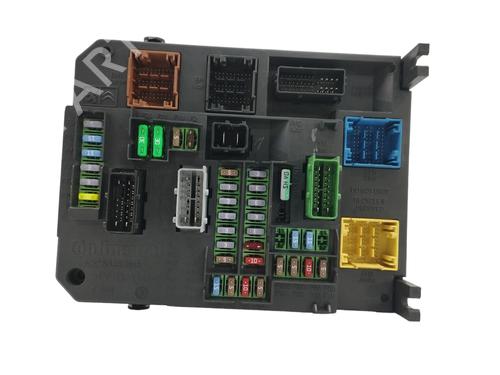 Used Fuse box CITROËN C4 Picasso II [2013-2026]  15232563