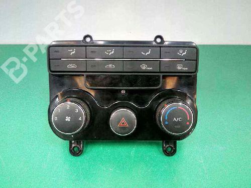 Used Climate control HYUNDAI i30 (FD) 1.4 (109 hp) 4687988