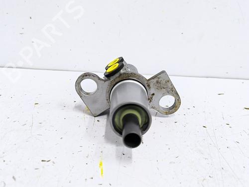 Brake master cylinder VW PASSAT B5.5 (3B3) 1.9 TDI | BP38984907M77 - Image 3