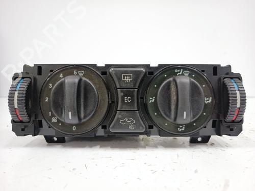 Used Climate control Climate control 37710879 37710879