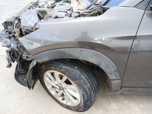Guarda-lamas esquerdo HYUNDAI TUCSON (TL, TLE) 1.6 GDi (132 hp) 32132840