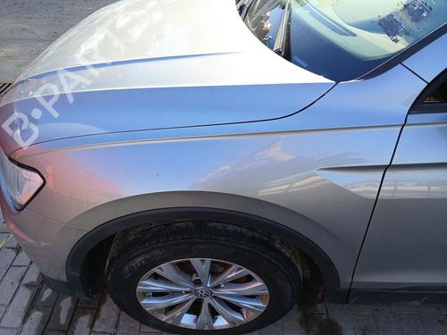 Forkjerm venstre VW TIGUAN (AD1, AX1) 1.4 TSI (125 hp) 31926815