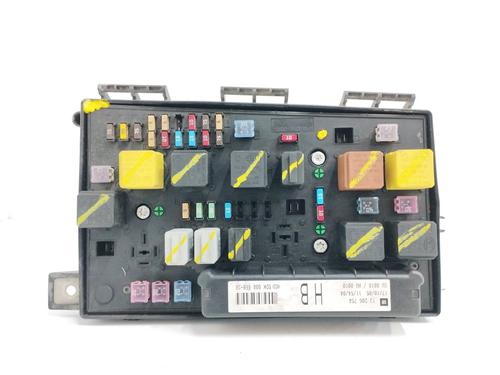 Used Fuse box OPEL ASTRA H GTC (A04) [2005-2010]  11021570