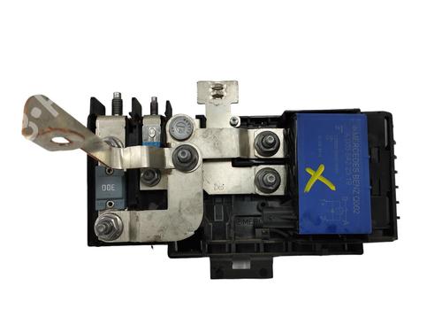 Fuse box MERCEDES-BENZ A-CLASS (W176) A 180 CDI / d (176.012) A2465401850