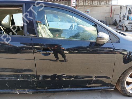 Używane Drzwi przednie prawe Drzwi przednie prawe VW POLO V (6R1, 6C1) 1.6 TDI (105 hp) 36662636 36662636