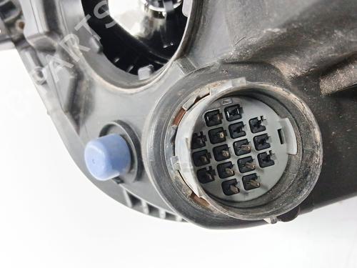 Right headlight JAGUAR XE (X760) 2.0 D | BP32403658C29