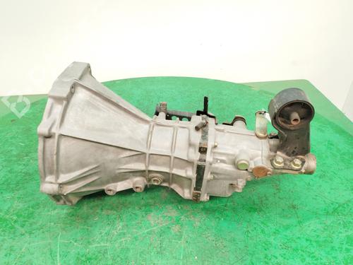 Used Gearbox Gearbox NISSAN VANETTE CARGO Van (HC 23) 2.3 D (75 hp) 10365197 10365197