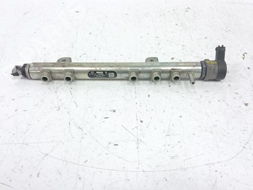 Used Injection rail OPEL COMBO Tour 1.3 CDTI 16V (75 hp) 31356239