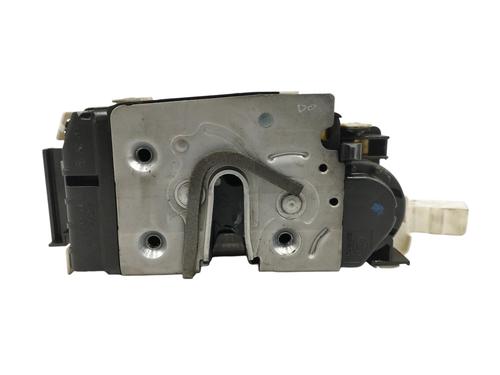 Used Rear right lock MERCEDES-BENZ C-CLASS (W204) C 220 CDI (204.008) (170 hp) 15730582