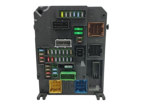 Used Fuse box CITROËN C4 Picasso II [2013-2026]  13749522