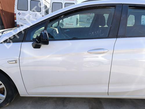Used Left front door Left front door 33235674 33235674