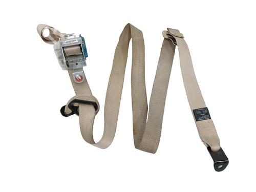 Used Rear left seatbelt KIA CARENS III MPV (UN) 2.0 CRDi 140 (140 hp) 17590214