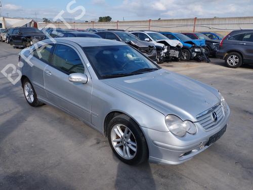 Used Parts MERCEDES-BENZ C-CLASS Coupe (CL203) C 220 CDI (203.706) 4562707