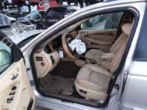 Engine control unit (ECU) JAGUAR X-TYPE I Estate (X400) 2.0 D | BP11860384M57 