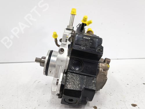 Used Injection pump Injection pump TOYOTA YARIS (_P1_) 1.4 D-4D (NLP10_, NLP10R) (75 hp) 39648499 39648499