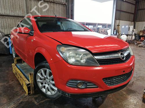 Brugte OPEL ASTRA H TwinTop (A04) 1.6 (L67) (105 hp) 4478993