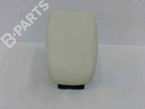 Used Armrest / Center console Armrest / Center console FORD FOCUS II (DA_, HCP, DP) 1.6 TDCi (109 hp) 7153498 7153498