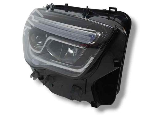 Used Right headlight MERCEDES-BENZ GLA (H247) GLA 200 d (247.712) (150 hp) 26553860