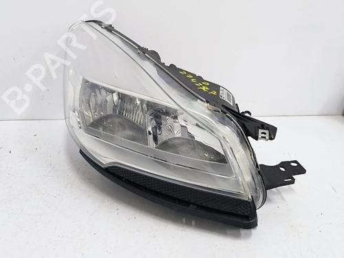Used Right headlight FORD KUGA II (DM2) 2.0 TDCi (120 hp) 31882536
