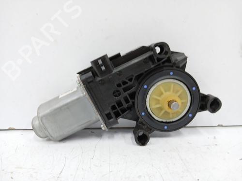 Right front window motor SEAT IBIZA IV (6J5, 6P1) 1.9 TDI | BP30745485E20 