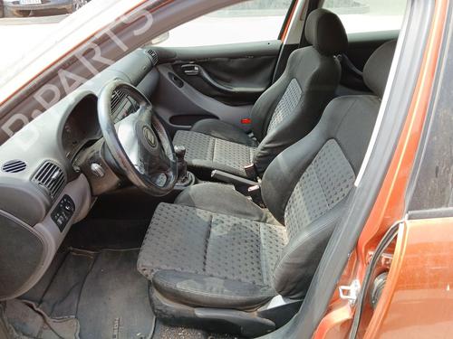 Fuse box SEAT LEON (1M1) 1.9 TDI | BP38061448E1 - Image 7