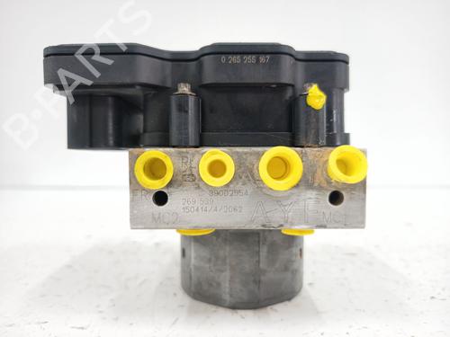Used ABS pump ABS pump OPEL CORSA E (X15) 1.3 CDTI (08, 68) (75 hp) 36340416 36340416