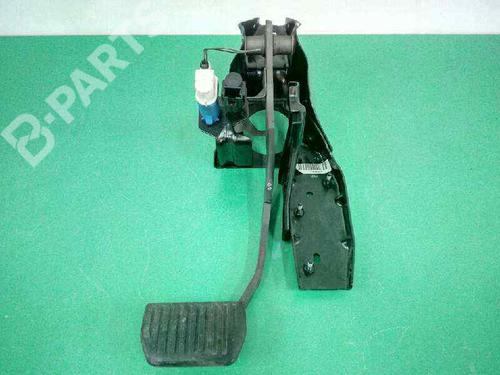 Used Break pedal Break pedal VOLVO S80 II (124) D5 (185 hp) 8789799 8789799