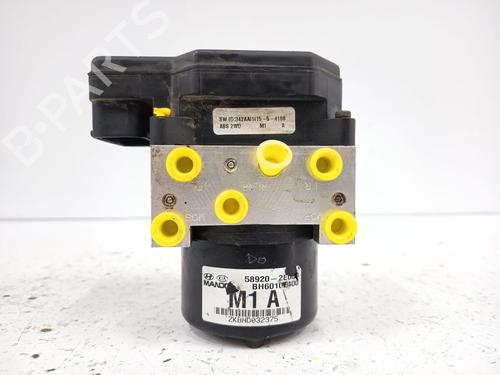 Used ABS pump ABS pump KIA SPORTAGE II (JE_, KM_) 2.0 i 16V (141 hp) 34536487 34536487
