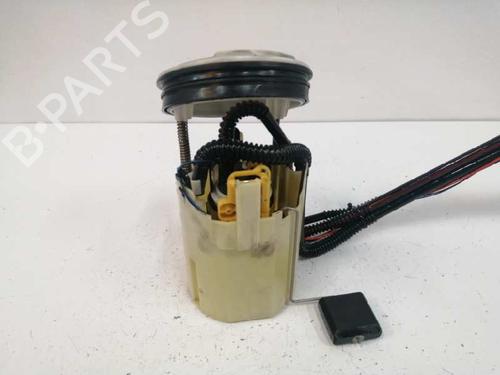 Used Fuel pump MERCEDES-BENZ CLC-CLASS (CL203) CLC 200 CDI (203.707) (122 hp) 8215927