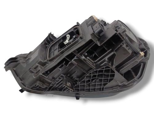 Right headlight MERCEDES-BENZ CLA (C118) CLA 250 e (118.386) | BP30338232C29