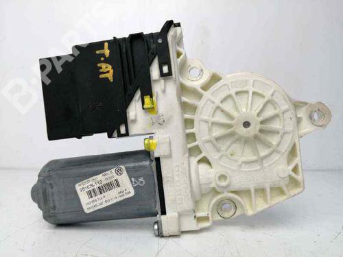 Moteur de lève-vitre arrière droit VW PASSAT B6 Variant (3C5) 2.0 TDI 16V (140 hp) 8503587