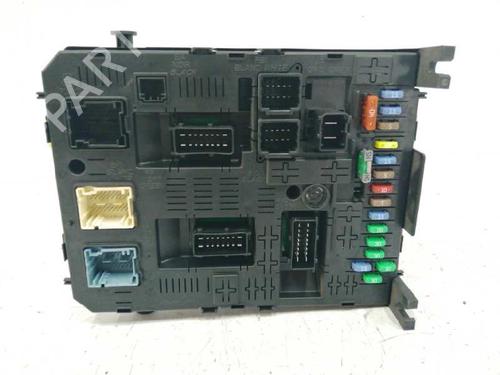 Used Fuse box CITROËN C4 Picasso I MPV (UD_) [2006-2015]  10100003