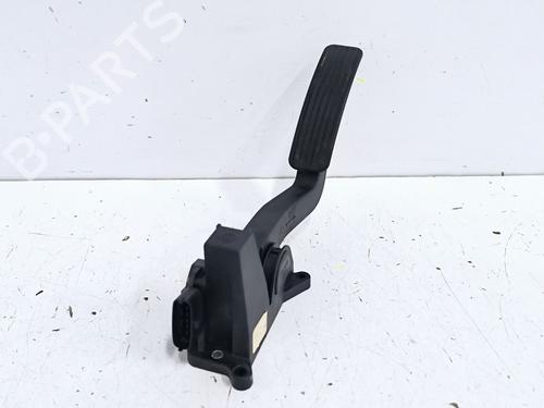 pedal-ssangyong-rodius-i-2005-34578515 main image