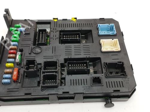 Used Fuse box Fuse box PEUGEOT 307 SW (3H) 1.6 HDI 110 (109 hp) 33401400 33401400