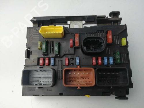 Used Fuse box CITROËN C2 (JM_) 1.4 HDi (68 hp) 8798382