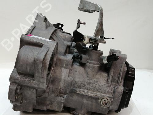 Gearbox VW NEW BEETLE (9C1, 1C1) 2.0 | BP16326404M3
