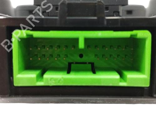 Climate control VOLVO V40 Hatchback (525)  | BP17833658I5 