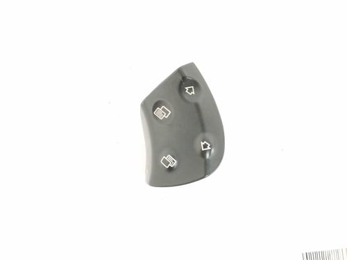 Used Steering wheel controls MERCEDES-BENZ C-CLASS T-Model (S203) C 220 CDI (203.208) (150 hp) 10987966