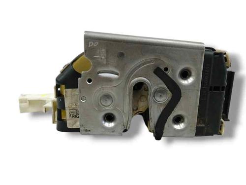 venstre-bagtil-las-fiat-500x-334_-2014-23576336 main image