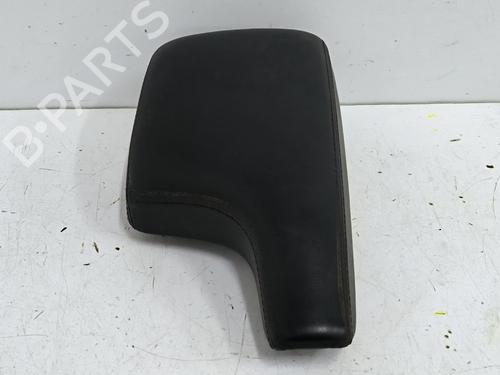 Used Armrest / Center console Armrest / Center console MAZDA CX-5 (KE, GH) 2.2 D (KE2FW) (150 hp) 34289256 34289256
