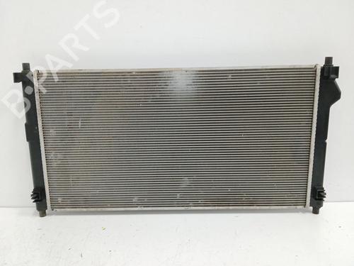 Water radiator TOYOTA AURIS (_E18_) 1.2 (NRE185_, NRE185R) | BP29555792M31