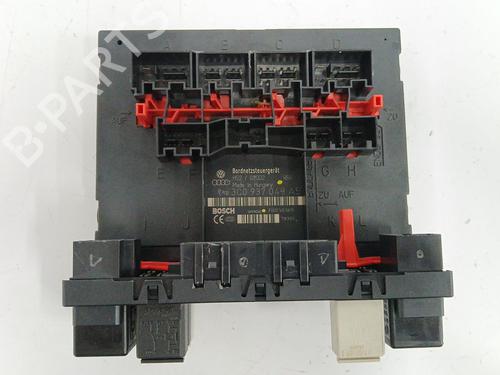 Used Fuse box VW GOLF V (1K1) 1.6 FSI (115 hp) 29418330