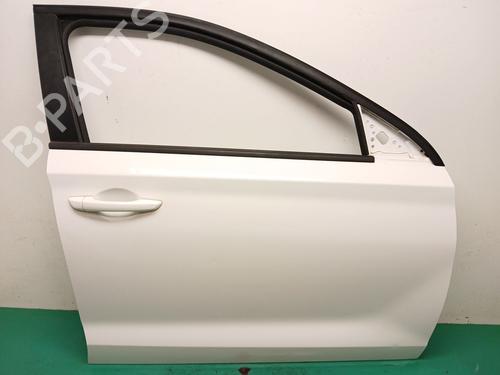 Used Right front door Right front door 39448749 39448749