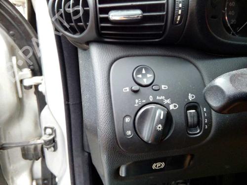 Front right window mechanism MERCEDES-BENZ C-CLASS (W203) C 220 CDI (203.006, 203.008) | BP11532868C23 