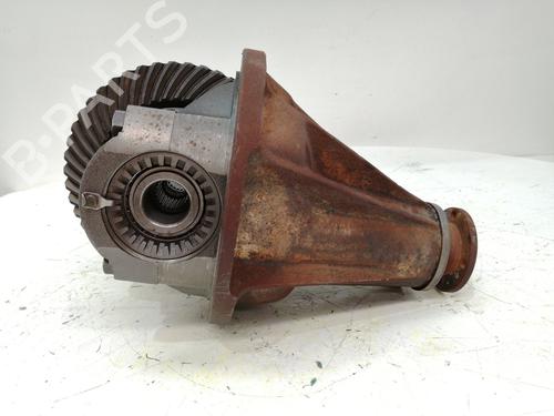 Used Rear differential Rear differential LAND ROVER RANGE ROVER I [1969-1996] 13501060 13501060