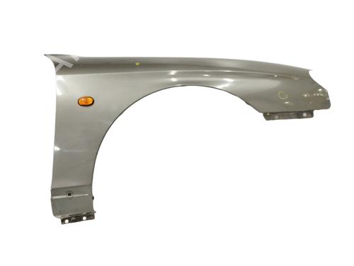 Used Right front fenders HYUNDAI SONATA IV (EF) 2.5 V6 24V (160 hp) 18641674